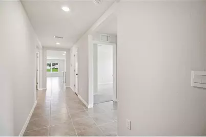 3906 111th Street E, Palmetto, FL 34221 - Photo 4