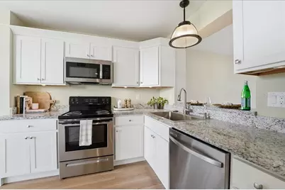 4550 Pinebrook Cir #506, Bradenton, FL 34209 - Photo 2