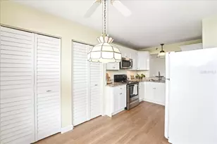 4550 Pinebrook Cir, Bradenton, FL 34209 - Photo 4