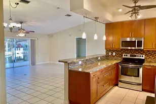 110 49th Ct E, Palmetto, FL 34221 - Photo 12
