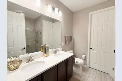 12055 Forest Manor Lane, Seffner, FL 33584 - Photo 22