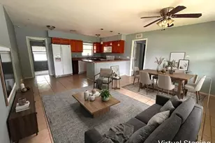 731 Lakeside Dr, Largo, FL 33778 - Photo 2