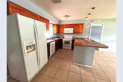 731 Lakeside Drive, Largo, FL 33778 - Photo 4