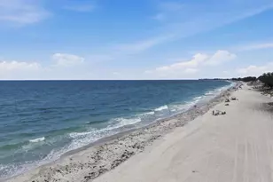 2811 Avenue C, Holmes Beach, FL 34217 - Photo 50