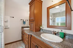 2811 Avenue C, Holmes Beach, FL 34217 - Photo 16