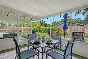1301 6th St W, Palmetto, FL 34221 - Photo 28