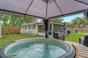 1301 6th St W, Palmetto, FL 34221 - Photo 32
