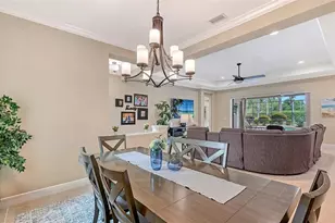 8215 Larkspur Cir, Sarasota, FL 34241 - Photo 14