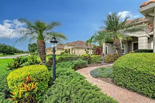 8215 Larkspur Cir, Sarasota, FL 34241 - Photo 68