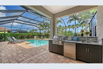 8215 Larkspur Circle, Sarasota, FL 34241 - Photo 42