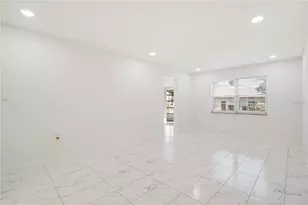 4013 Lake Bayshore Dr, Bradenton, FL 34205 - Photo 4