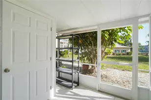 4013 Lake Bayshore Dr, Bradenton, FL 34205 - Photo 26