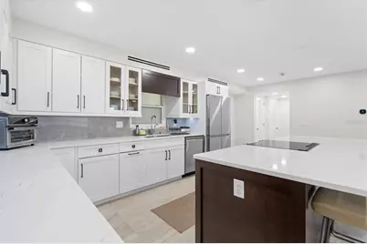 800 Benjamin Franklin Drive #505, Sarasota, FL 34236 - Photo 6