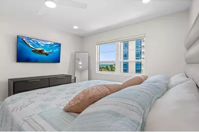 800 Benjamin Franklin Drive #505, Sarasota, FL 34236 - Photo 14