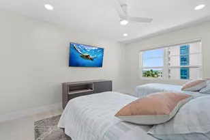 800 Benjamin Franklin Dr, Sarasota, FL 34236 - Photo 18