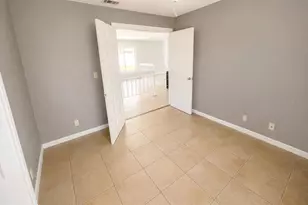 17 S Flag Dr, Kissimmee, FL 34759 - Photo 8