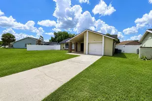 17 S Flag Dr, Kissimmee, FL 34759 - Photo 2