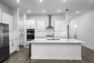 17439 Holly Wl Ave, Wimauma, FL 33598 - Photo 10