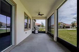 17439 Holly Wl Ave, Wimauma, FL 33598 - Photo 24