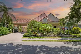 4770 Mainsail Dr, Bradenton, FL 34208 - Photo 2