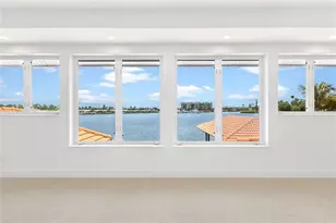 330 W Bay Dr, Venice, FL 34285 - Photo 30