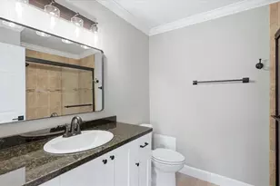 5421 11th St Cir E, Bradenton, FL 34203 - Photo 18