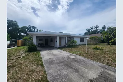 1604 28th Street W, Bradenton, FL 34205 - Photo 1