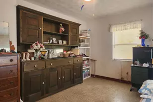 1604 28th St W, Bradenton, FL 34205 - Photo 14