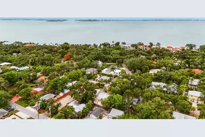2480 Alameda Avenue, Sarasota, FL 34234 - Photo 64