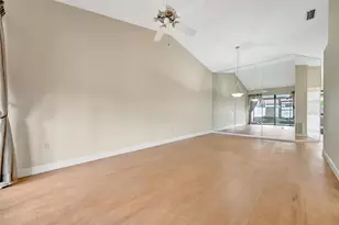 2925 Park Lake Dr, Bradenton, FL 34209 - Photo 10