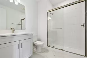 9681 Crystal Isles Cir, Sarasota, FL 34241 - Photo 34