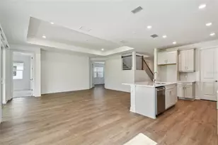 9681 Crystal Isles Cir, Sarasota, FL 34241 - Photo 10