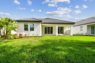 9681 Crystal Isles Cir, Sarasota, FL 34241 - Photo 38