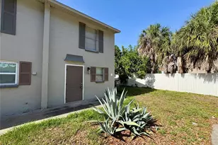 409 57th Ave Dr E, Bradenton, FL 34203 - Photo 18