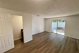 409 57th Ave Dr E, Bradenton, FL 34203 - Photo 6