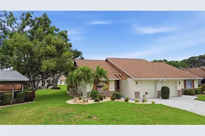 442 Pendleton Drive, Venice, FL 34292 - Photo 2