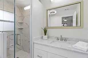 442 Pendleton Dr, Venice, FL 34292 - Photo 16