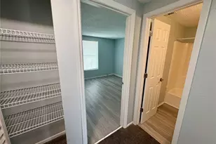 408 57th Ave Dr E, Bradenton, FL 34203 - Photo 10