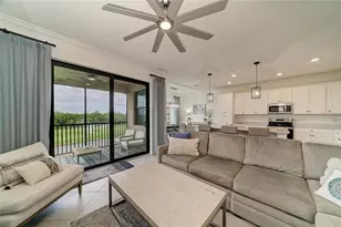 17724 Gawthrop Dr, Lakewood Ranch, FL 34211 - Photo 4