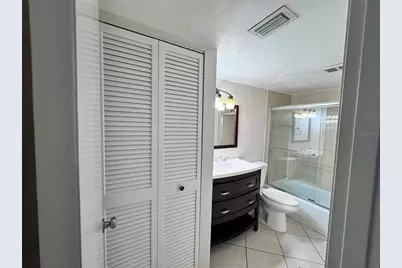 2763 Woodgate Lane #204, Sarasota, FL 34231 - Photo 18