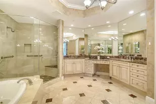1300 Benjamin Franklin Dr, Sarasota, FL 34236 - Photo 28