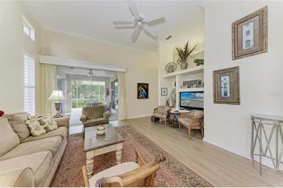 3883 Alamanda Drive, Sarasota, FL 34238 - Photo 4