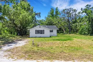 8010 Brower Dr, Bradenton, FL 34211 - Photo 4