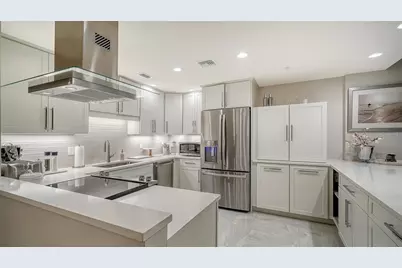 2301 Gulf Of Mexico Drive #12N, Longboat Key, FL 34228 - Photo 6