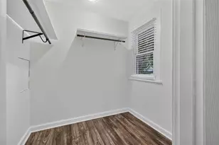1059 5th St N, Saint Petersburg, FL 33701 - Photo 20
