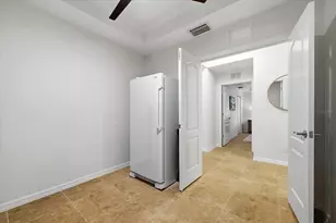 8137 Miramar Way, Lakewood Ranch, FL 34202 - Photo 20