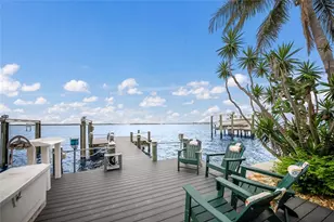 522 Bayview Dr, Holmes Beach, FL 34217 - Photo 68