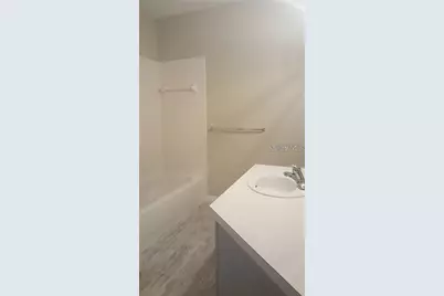 5152 Northridge Road #204, Sarasota, FL 34238 - Photo 8