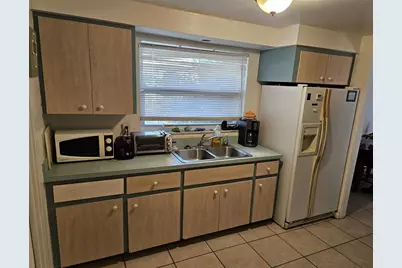 2255 Central Avenue, Sarasota, FL 34234 - Photo 4