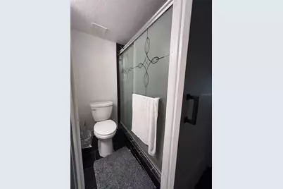 4515 La Capri Court, Tampa, FL 33611 - Photo 16